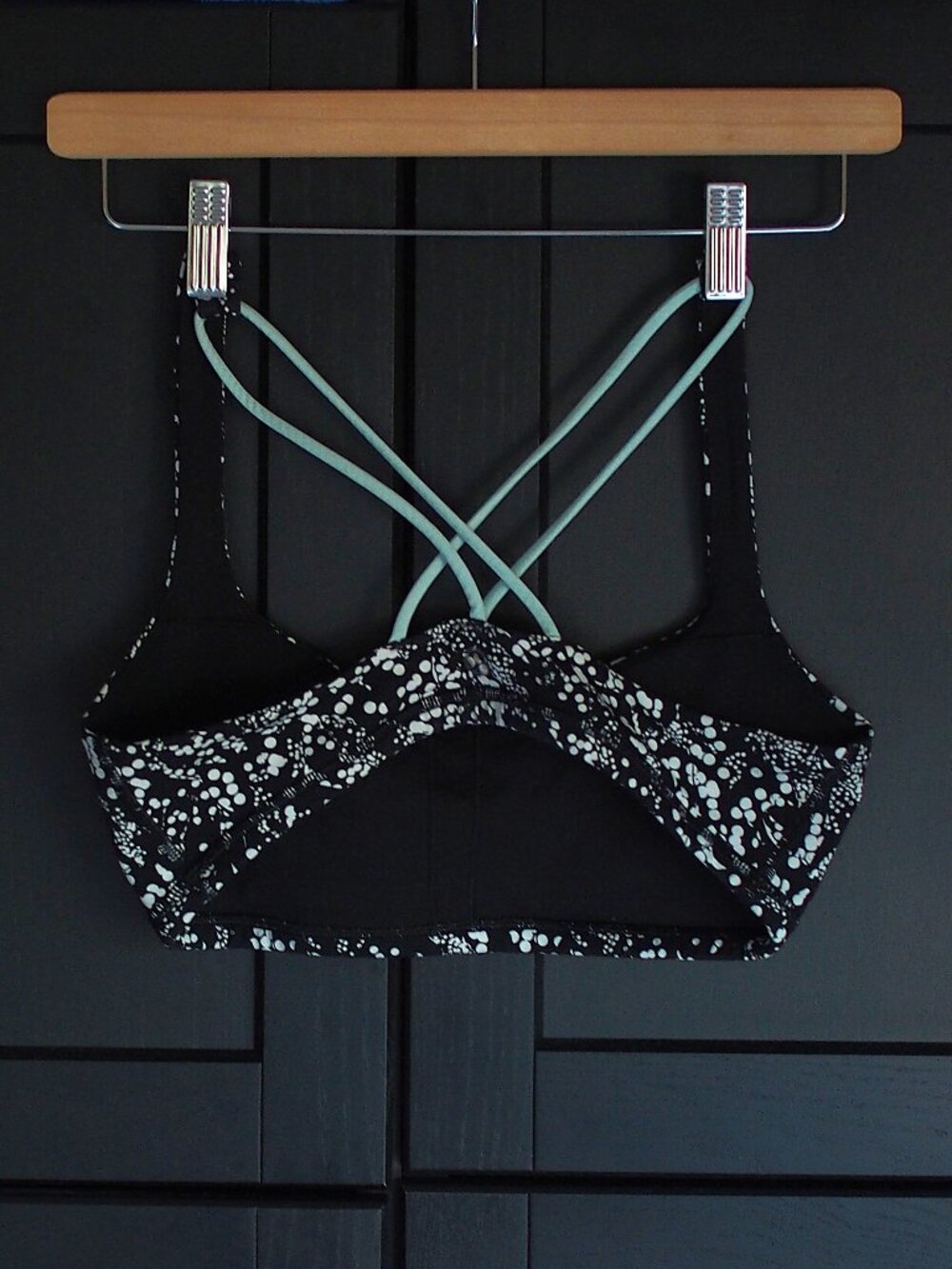 Lululemon | Free To Be Bra - Picture 4 of 5